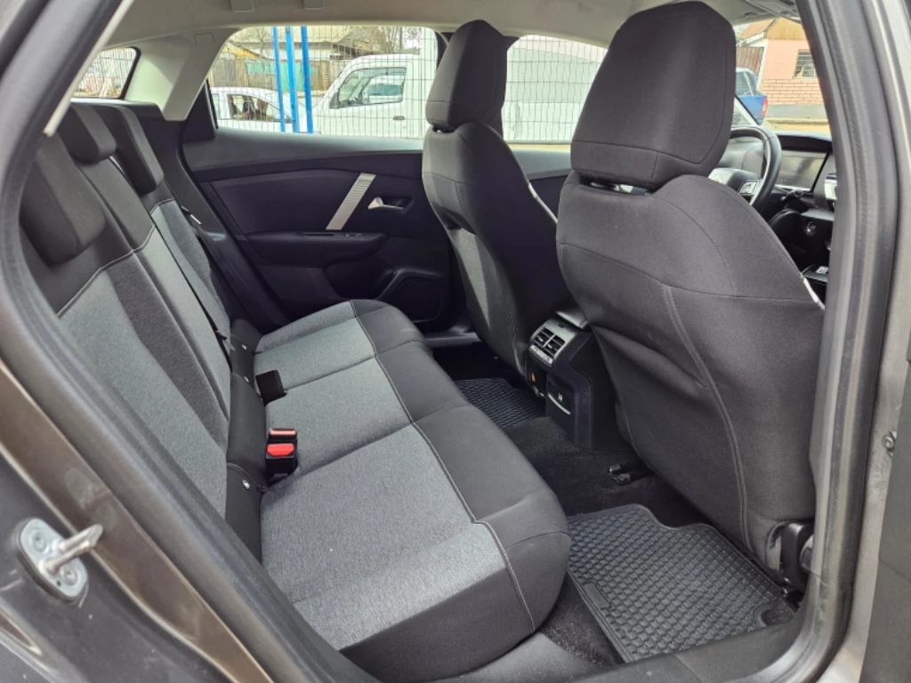 Citroen C4 C 4 1.5 Bluehdi 130 S&s Eat8 Fell año 2023