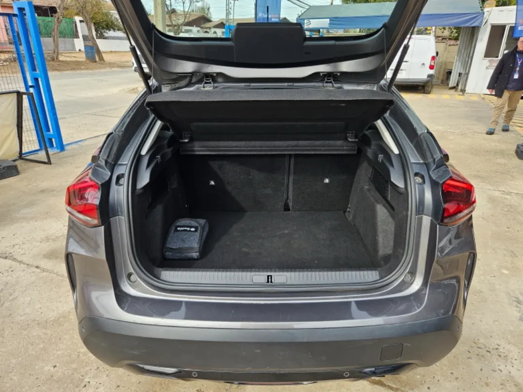 Citroen C4 C 4 1.5 Bluehdi 130 S&s Eat8 Fell año 2023