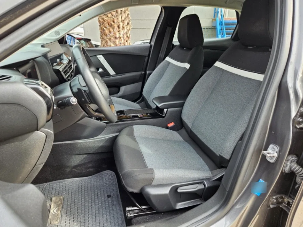 Citroen C4 C 4 1.5 Bluehdi 130 S&s Eat8 Fell año 2023