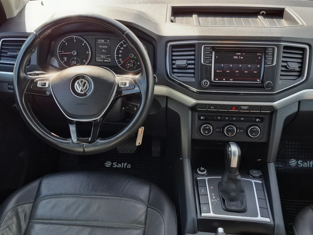 Volkswagen Amarok Amarok Highline Dc 2.0 4x4 At año 2023