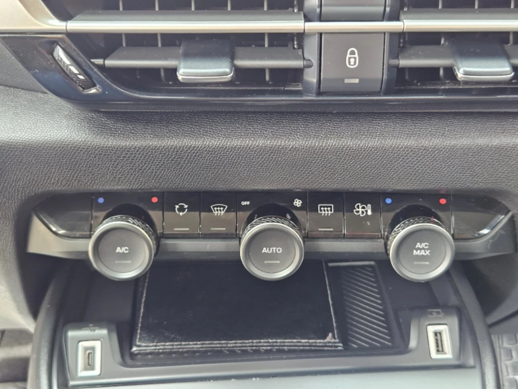 Citroen C4 C 4 1.5 Bluehdi 130 S&s Eat8 Fell año 2023