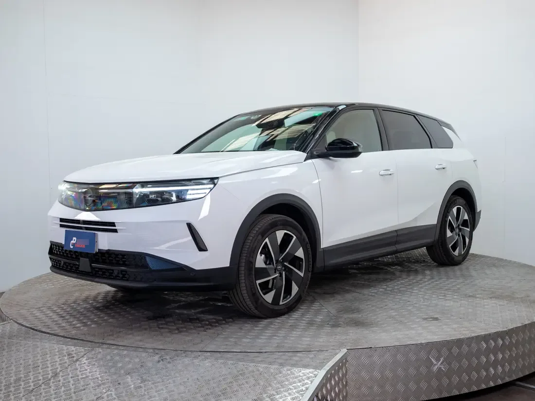 Opel New Grandland New Grandland Gs 1.2 Aut año 2025