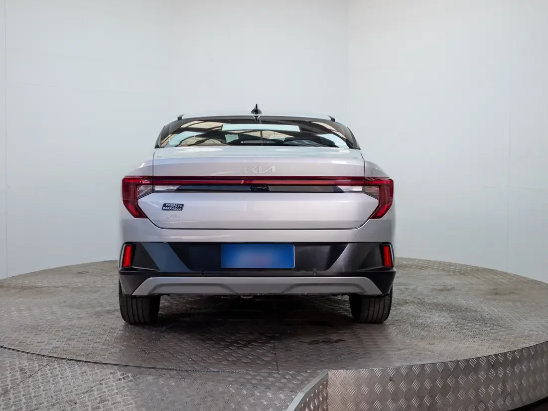 Kia K3 1.6 Ex Full At año 2024