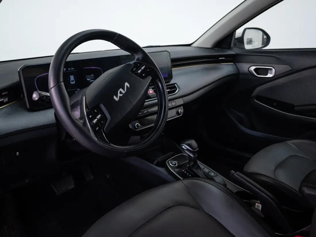 Kia K3 1.6 Ex Full At año 2024