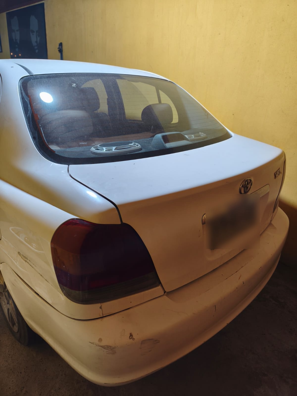 TOYOTA YARIS 1.5 Sedan Gli Mt año 2005