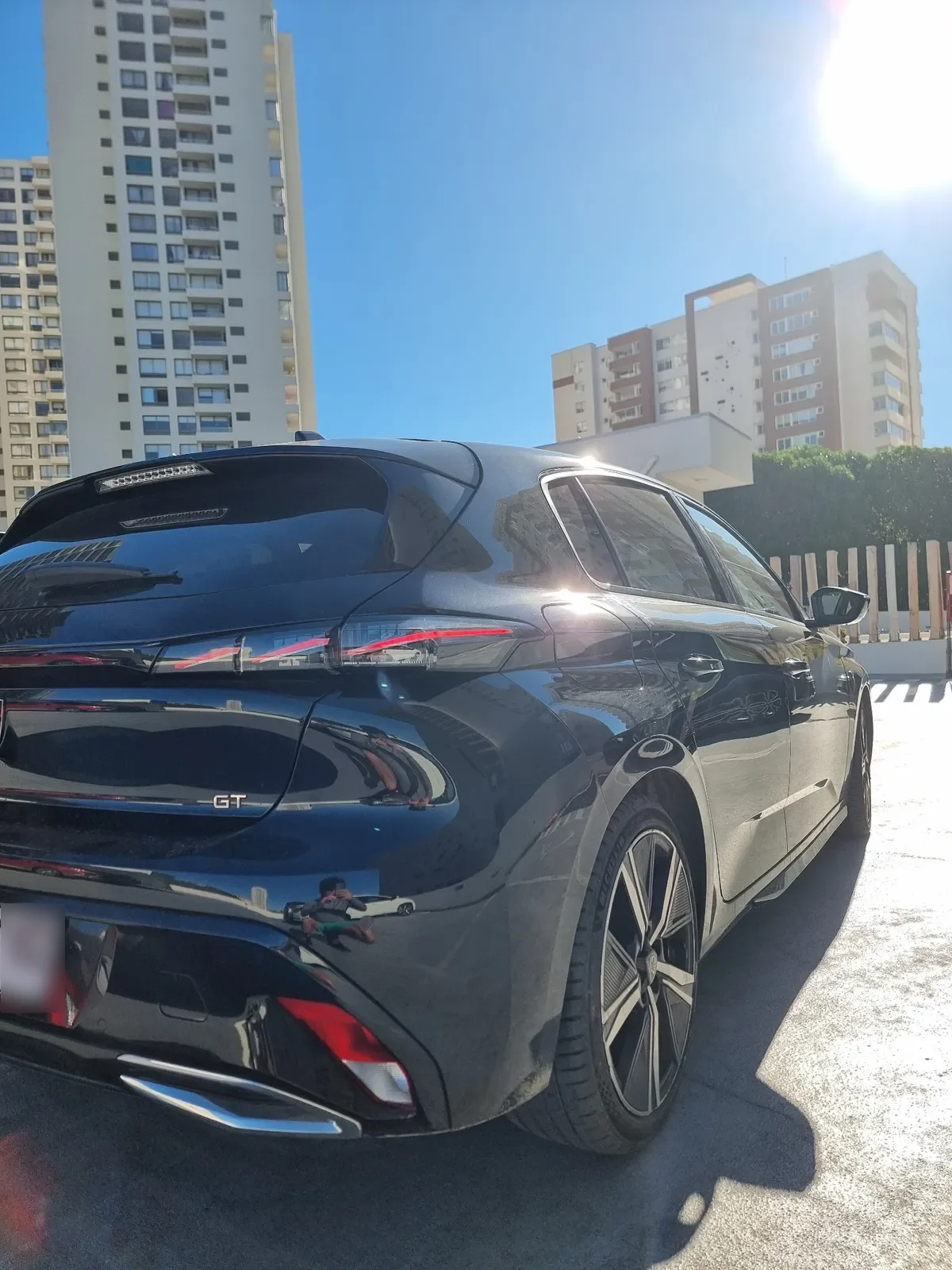 Peugeot 308 1.2 Allure Pack Puretech 130hp At año 2025