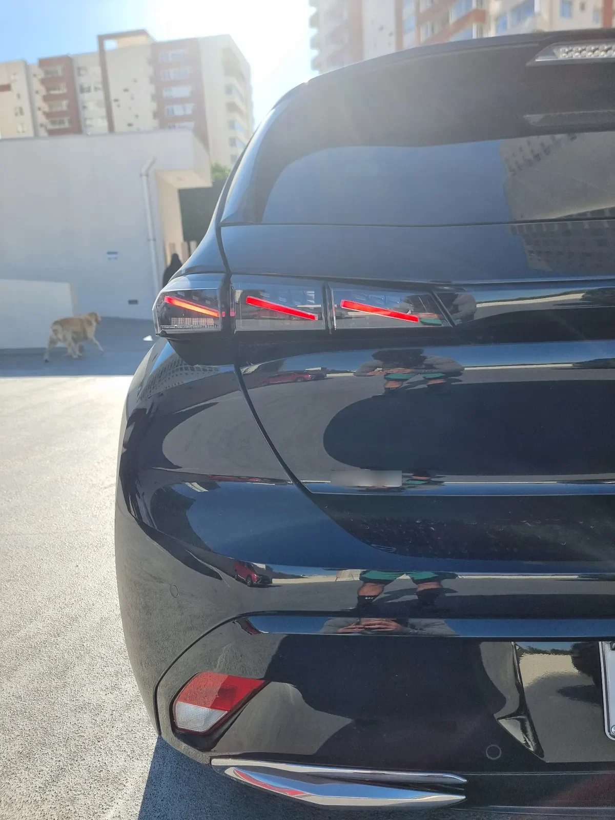 Peugeot 308 1.2 Allure Pack Puretech 130hp At año 2025