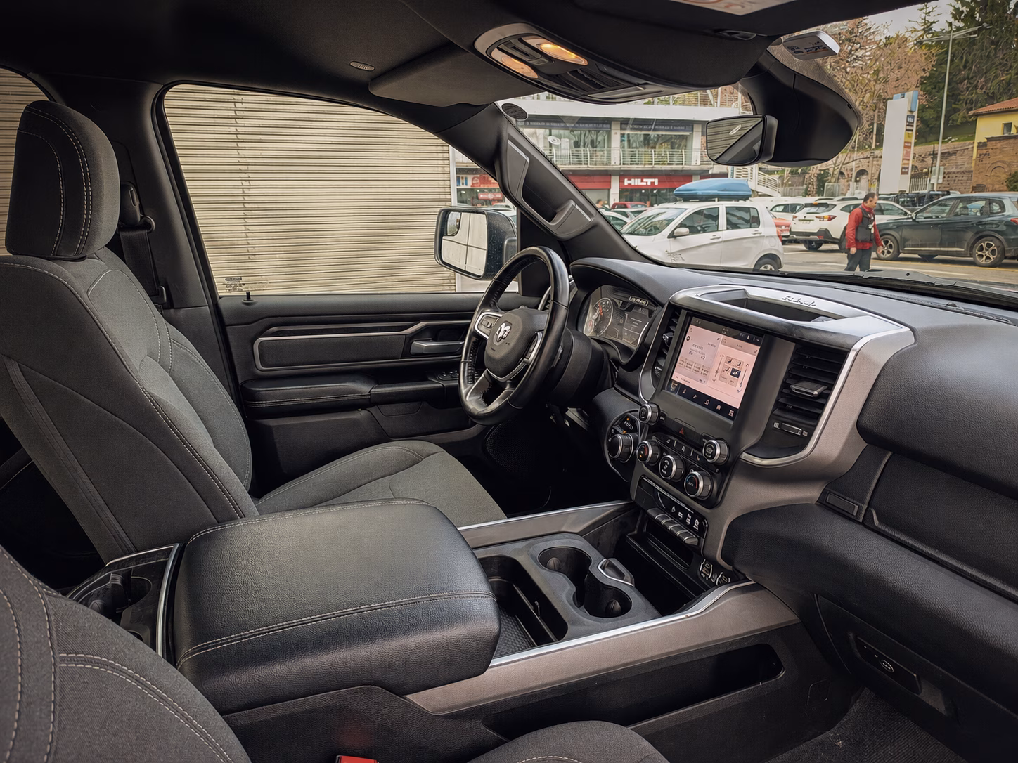 Ram 1500 Big Horn 4x4 año 2023