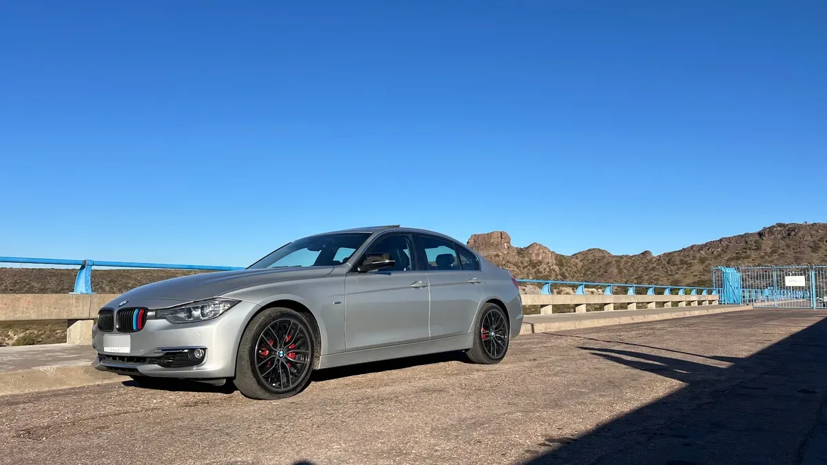 BMW 335 3.0 I At año 2016