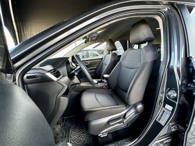 Toyota Rav4 Hv 2.5 Aut año 2025