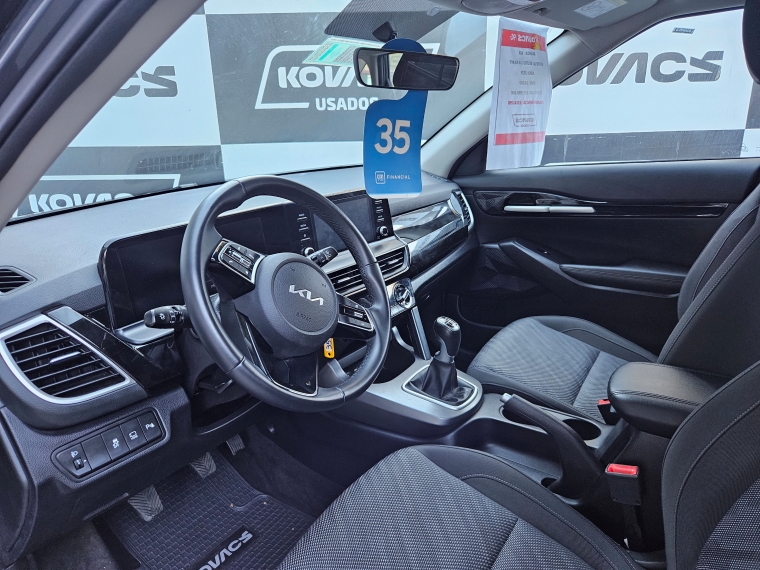 Kia Seltos 1.5l Ex 6 Mt año 2025