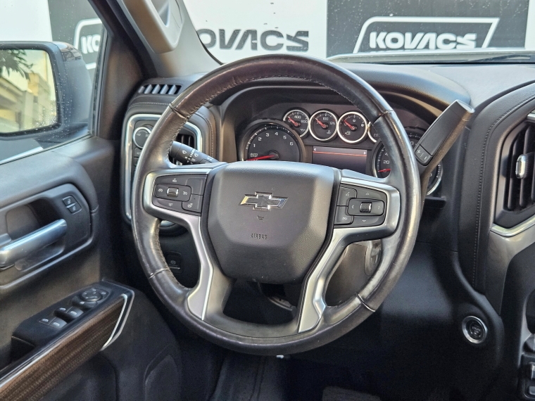 Chevrolet Silverado Silverado Trail Boss 4x4 5.3 Aut año 2019