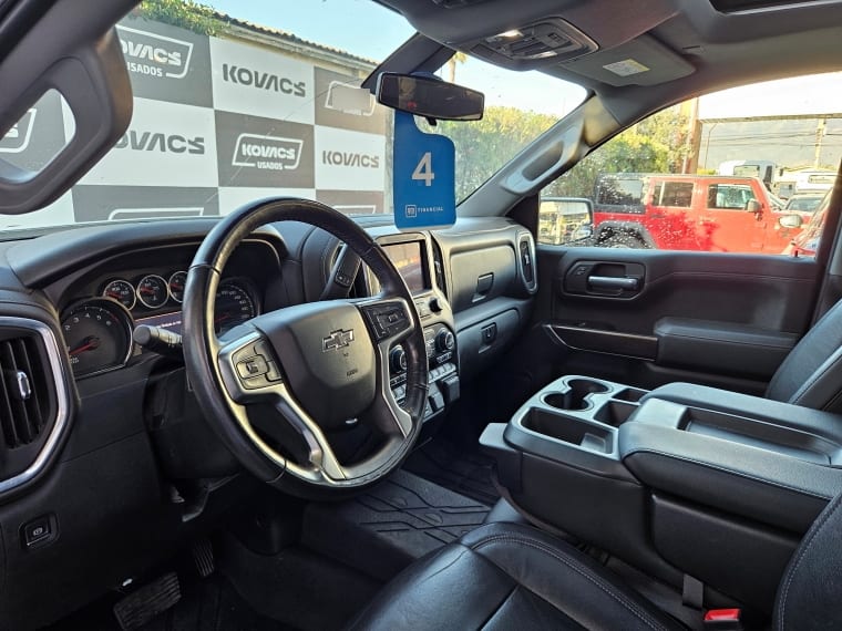 Chevrolet Silverado Silverado Trail Boss 4x4 5.3 Aut año 2019
