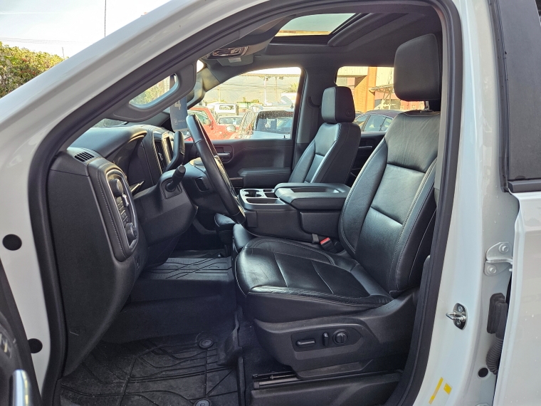 Chevrolet Silverado Silverado Trail Boss 4x4 5.3 Aut año 2019