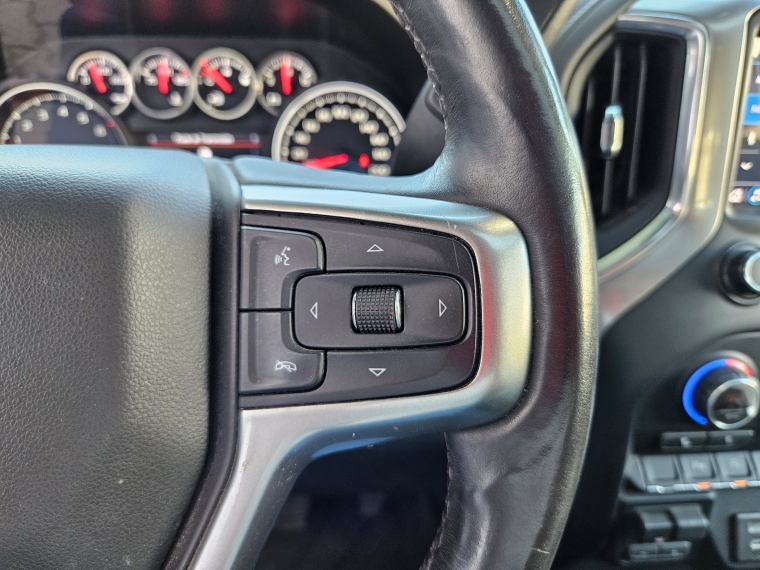 Chevrolet Silverado Silverado Trail Boss 4x4 5.3 Aut año 2019