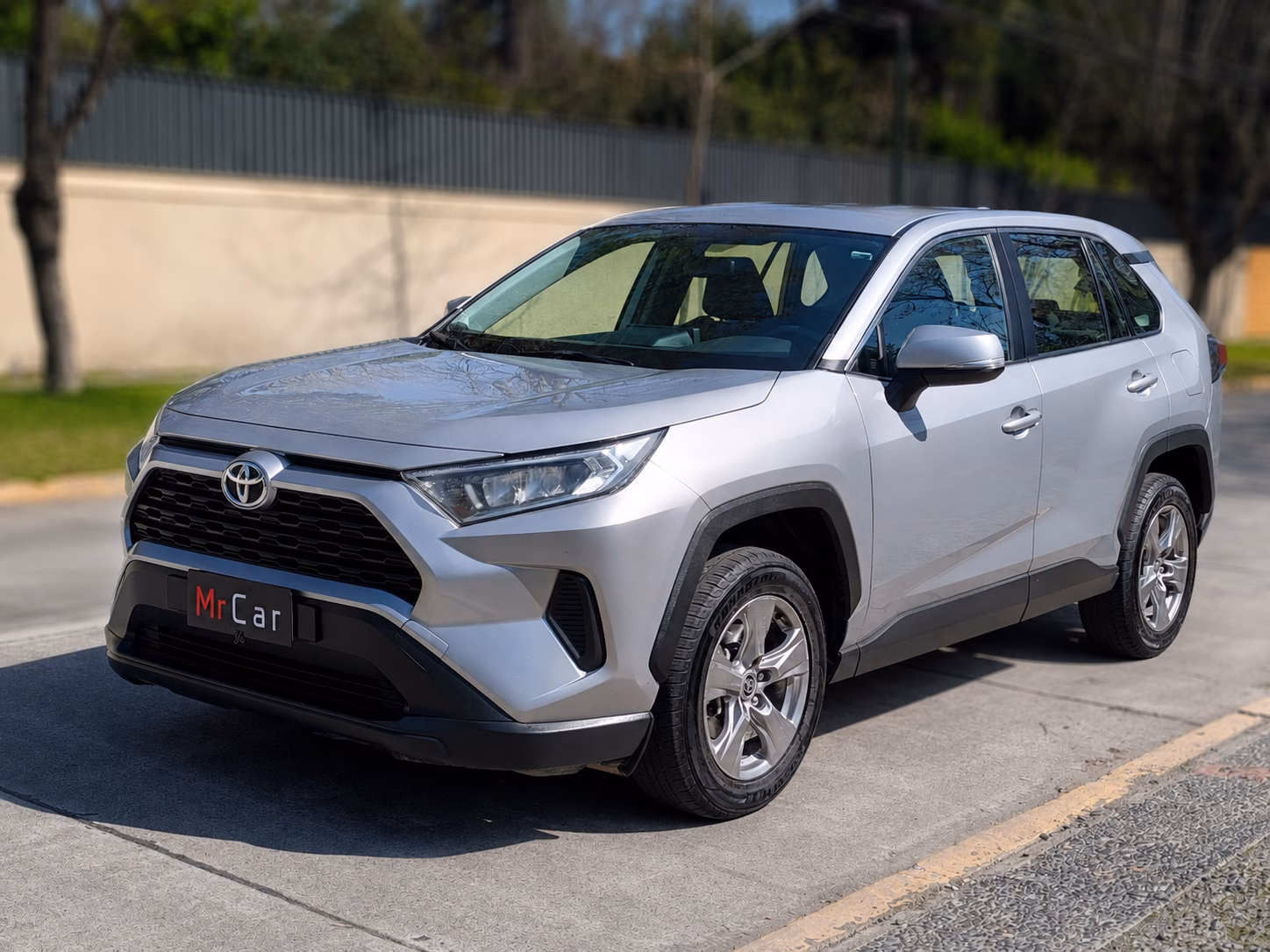 Toyota Rav4 Le 4x4 año 2023
