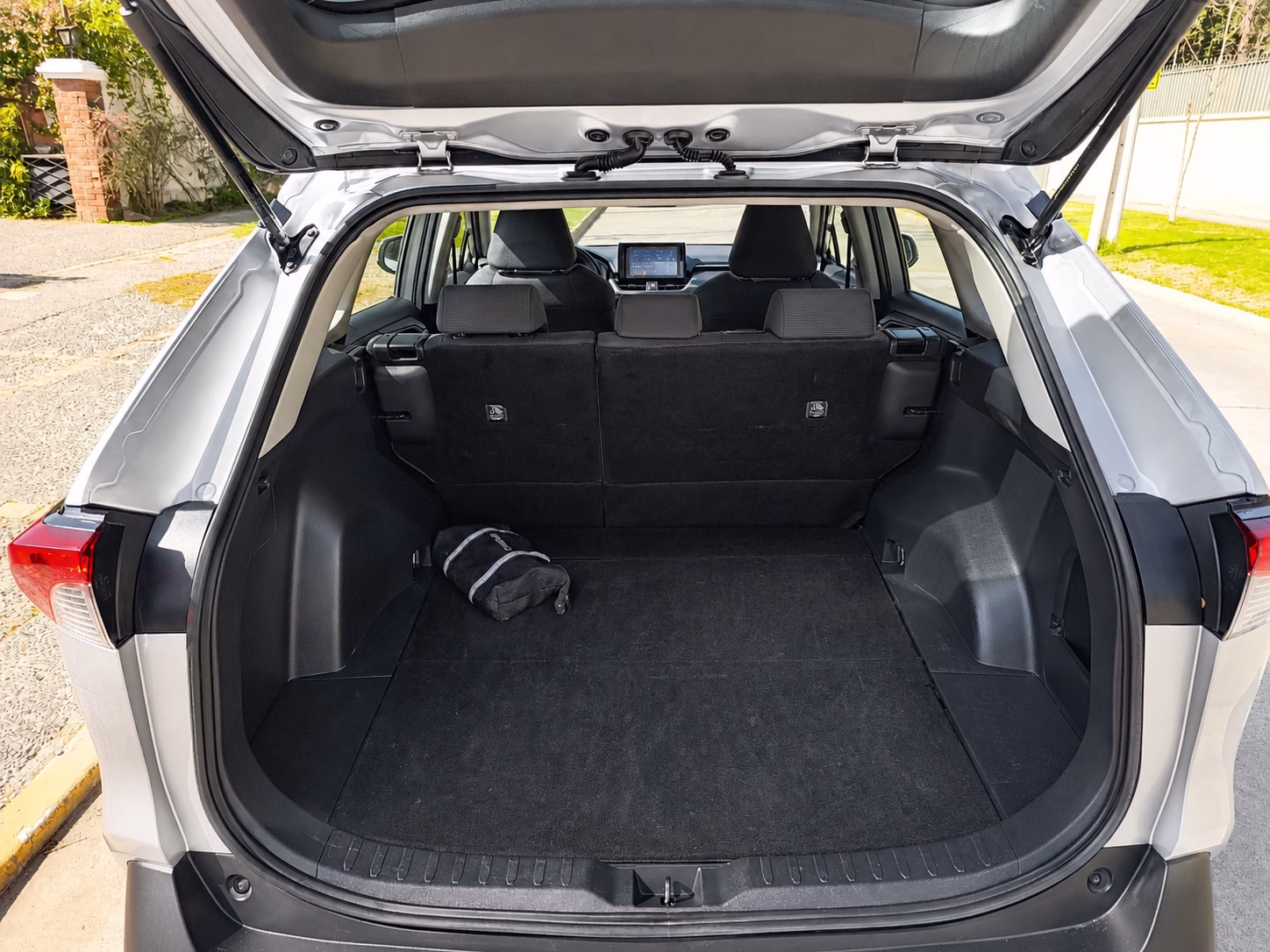 Toyota Rav4 Le 4x4 año 2023