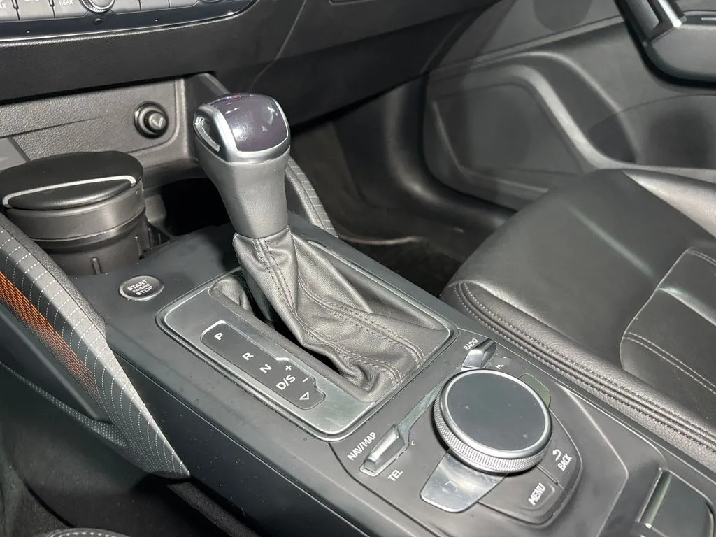 Audi Q2 Sport Aut año 2023