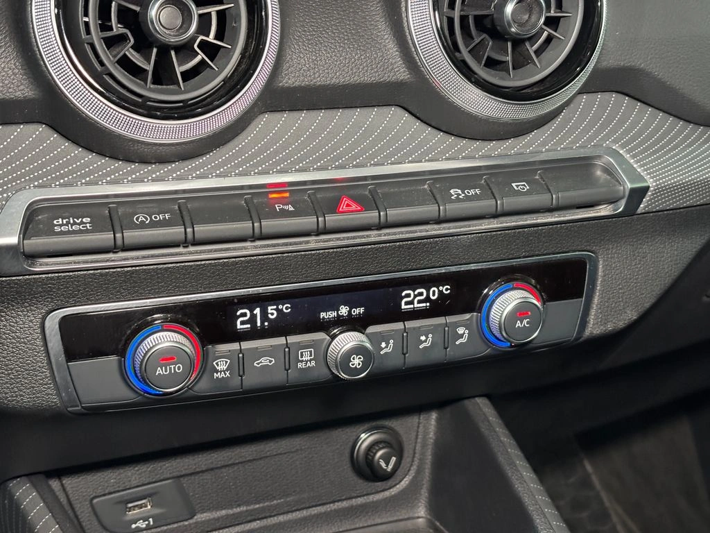 Audi Q2 Sport Aut año 2023