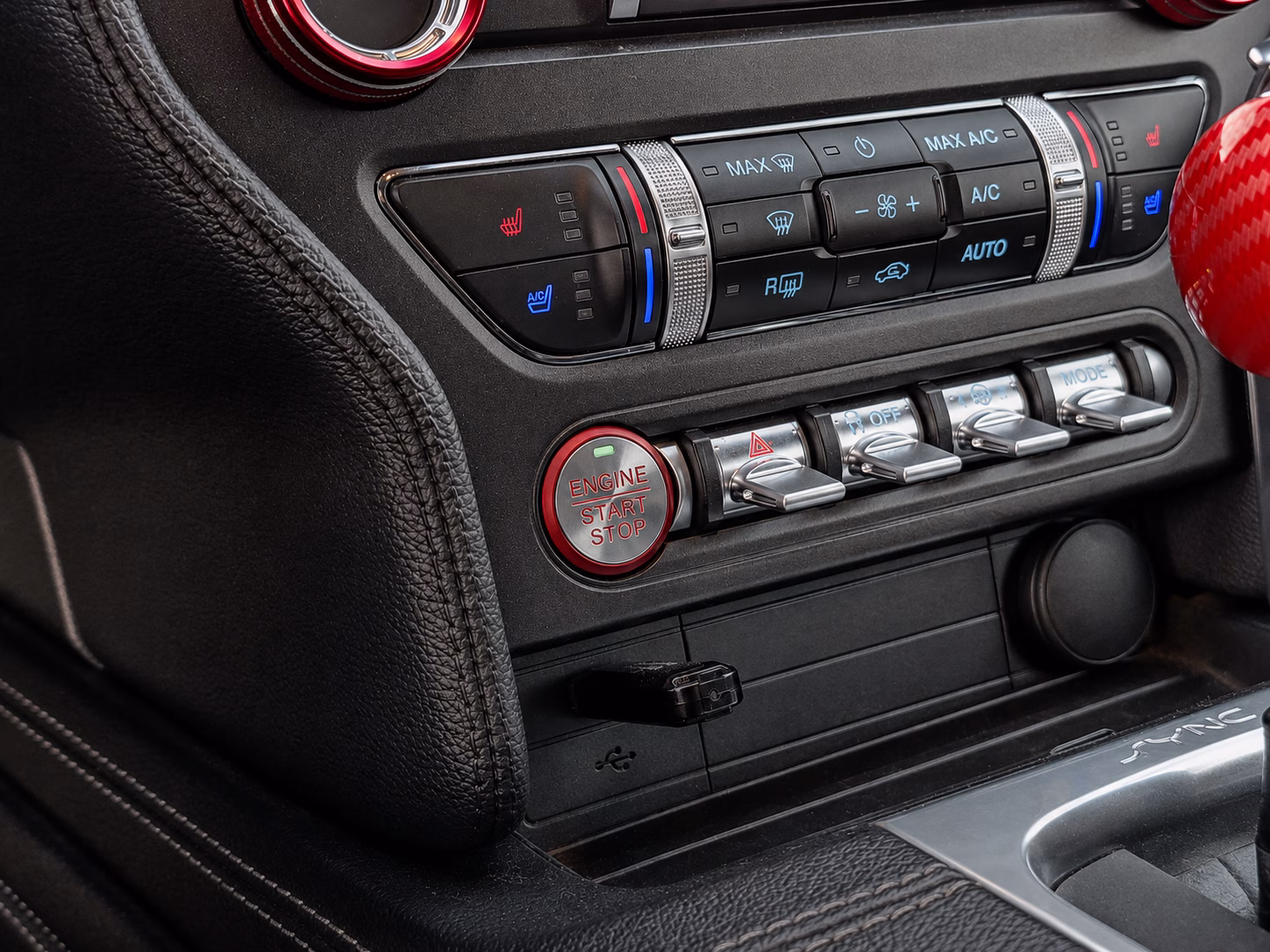 Ford Mustang Coupé 5.0 año 2022
