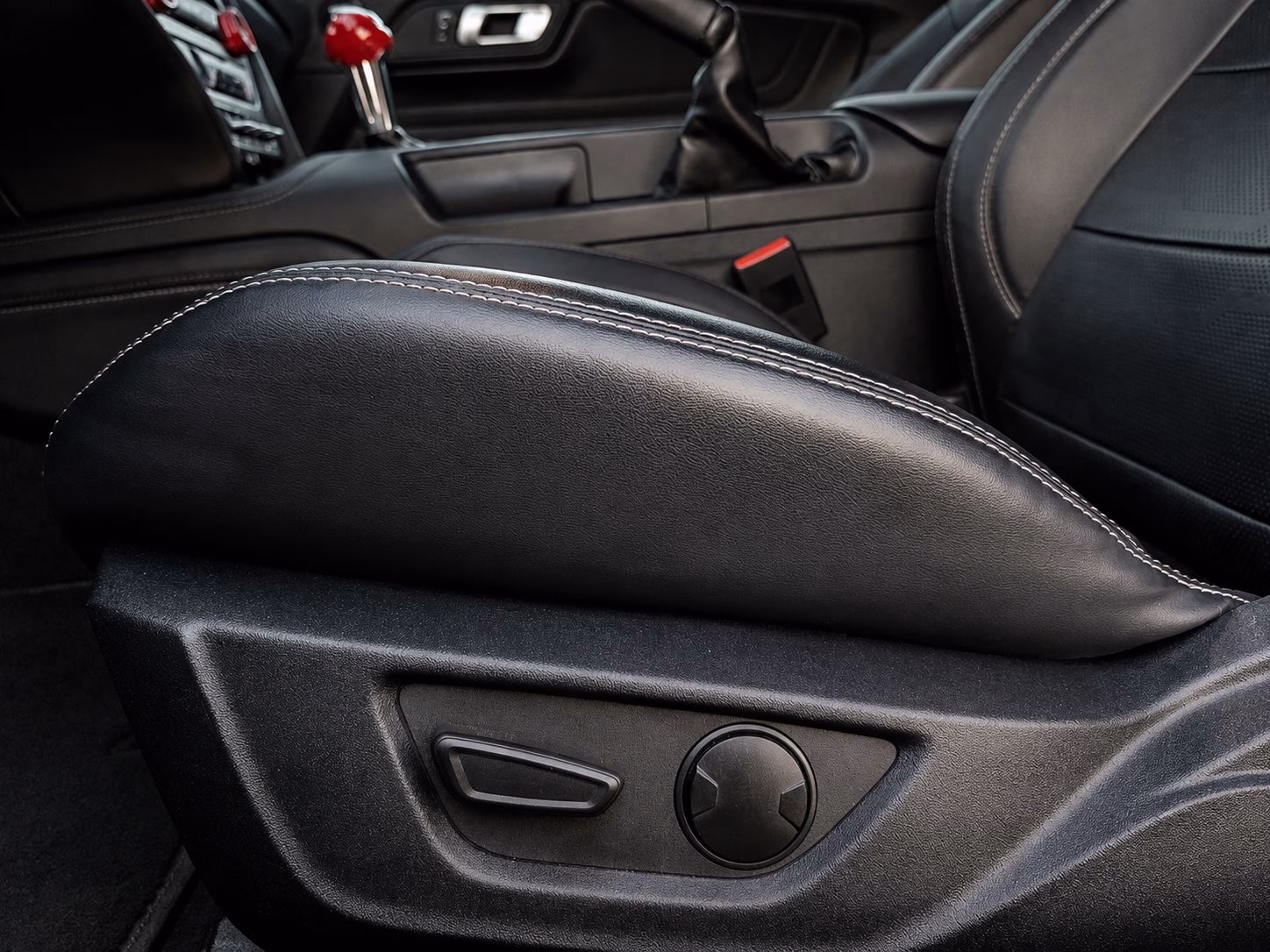 Ford Mustang Coupé 5.0 año 2022