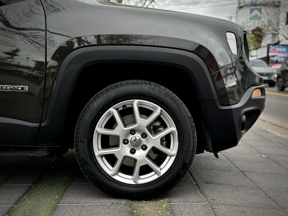 Jeep Renegade Sport Lx año 2022
