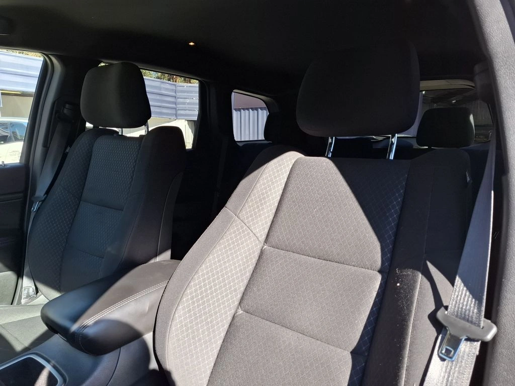 Jeep Grand Cherokee 3.6 Laredo 4x2 At 5p año 2020