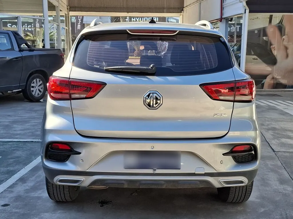 MG Zs 1.5 Dlx 4x2 Cvt At 5p año 2022