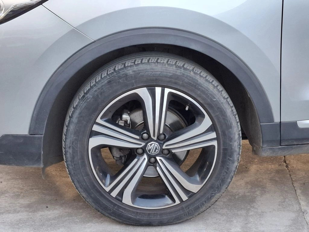 MG Zs 1.5 Dlx 4x2 Cvt At 5p año 2022