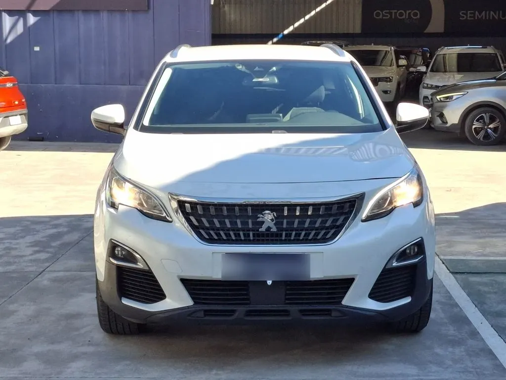 Peugeot 3008 Active Bluehdi 1.5 año 2019