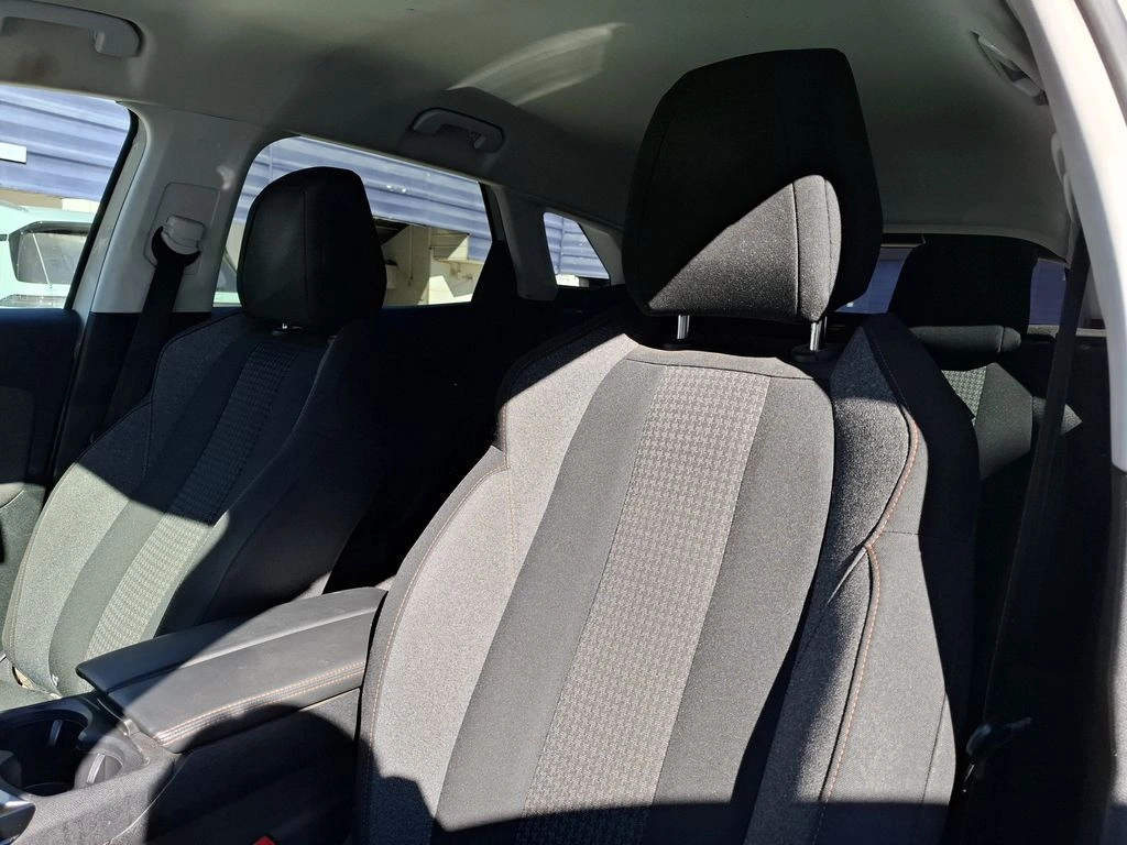 Peugeot 3008 Active Bluehdi 1.5 año 2019