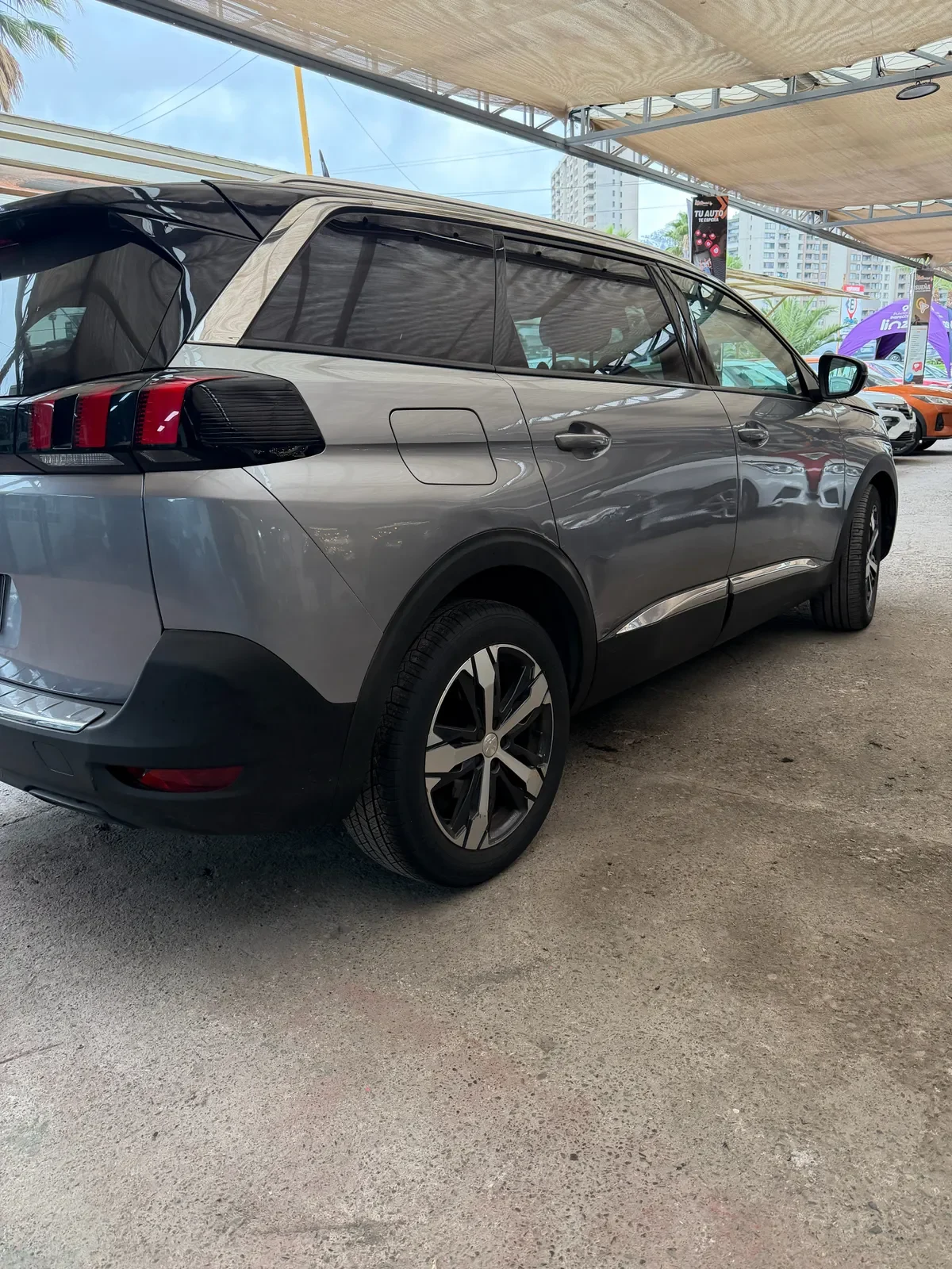 PEUGEOT 5008 1.6 Allure Turbo At año 2019