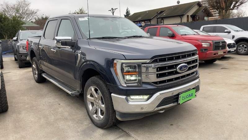 Ford F-150 5.0 Lariat Luxury Cc Dob. Cab. 4x4 At 4p año 2023