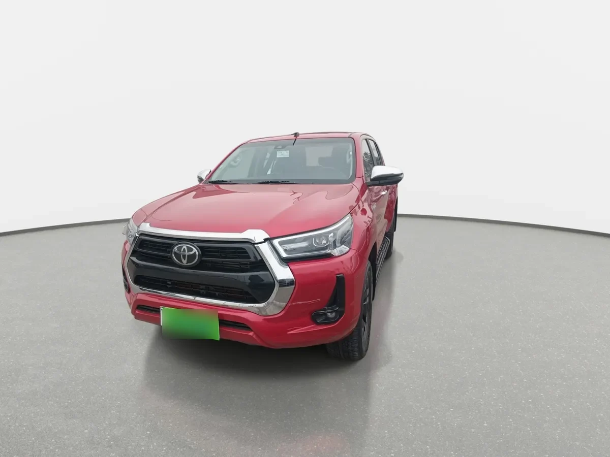 Toyota Hilux 2.8 Srv Diesel 4x4 Dob. Cab. At 4p año 2024
