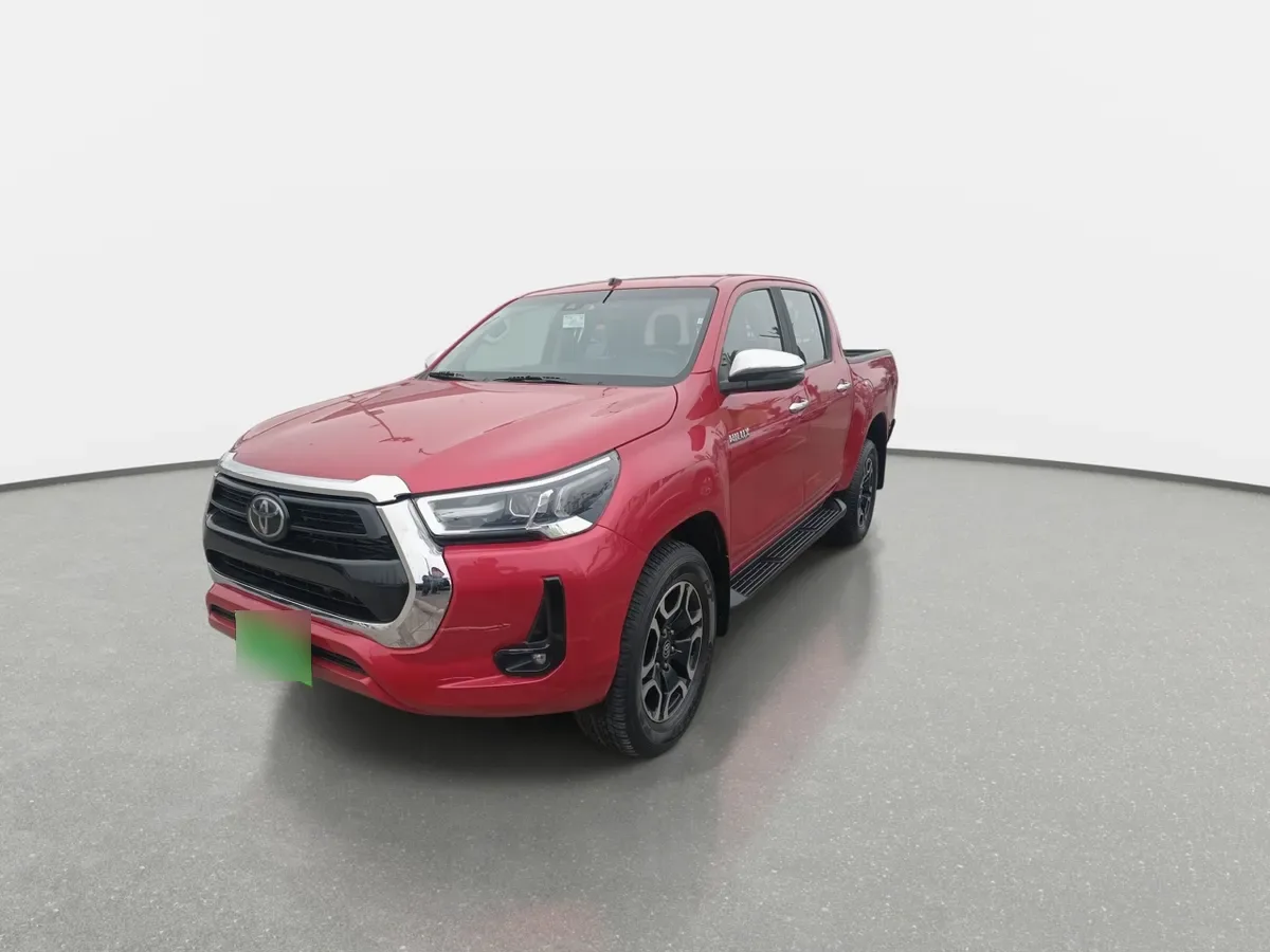 Toyota Hilux 2.8 Srv Diesel 4x4 Dob. Cab. At 4p año 2024
