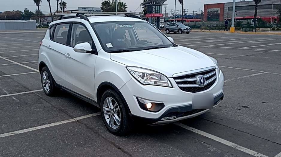 Changan Cs35 1.6 Confort Nav 4x2 Mt 5p año 2017