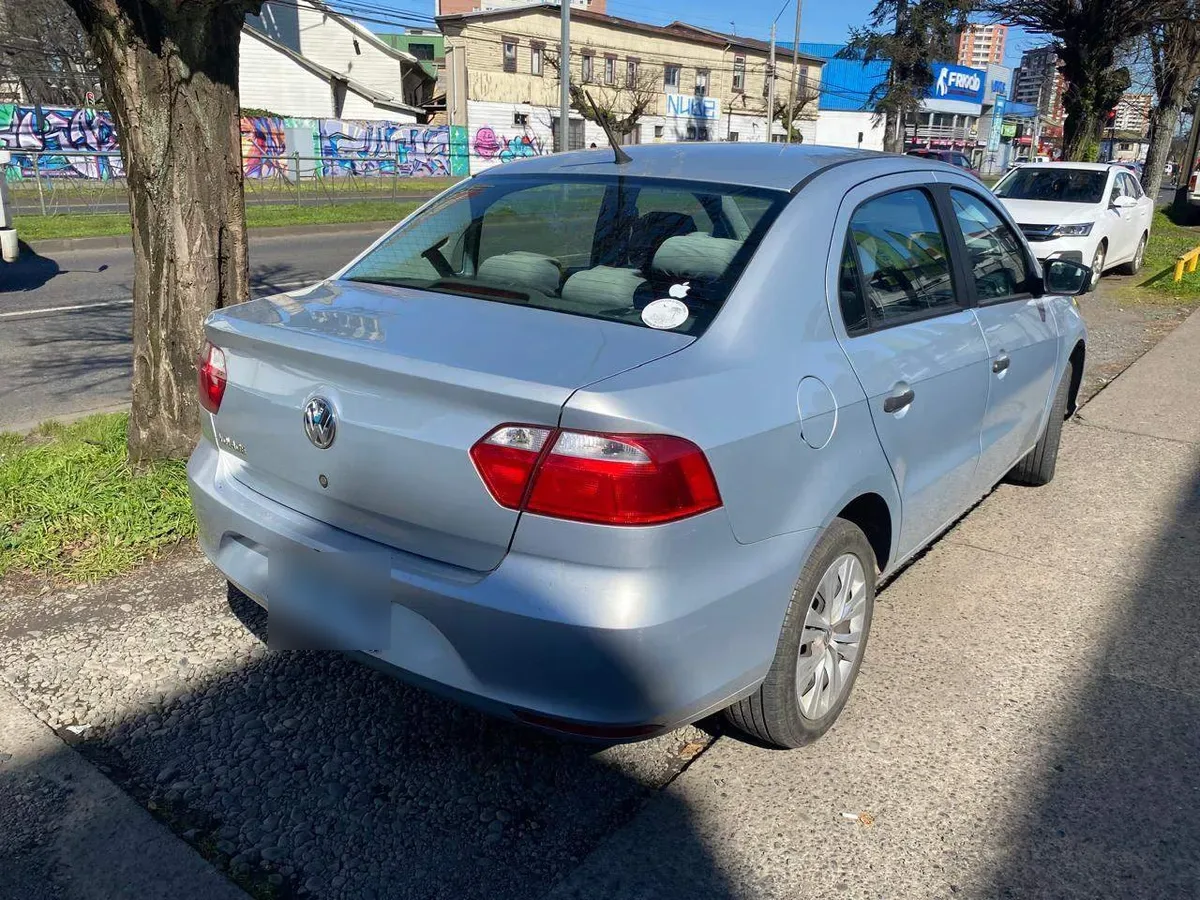 Volkswagen Voyage 1.6 Trendline 4x2 2ab Mt 4p año 2020