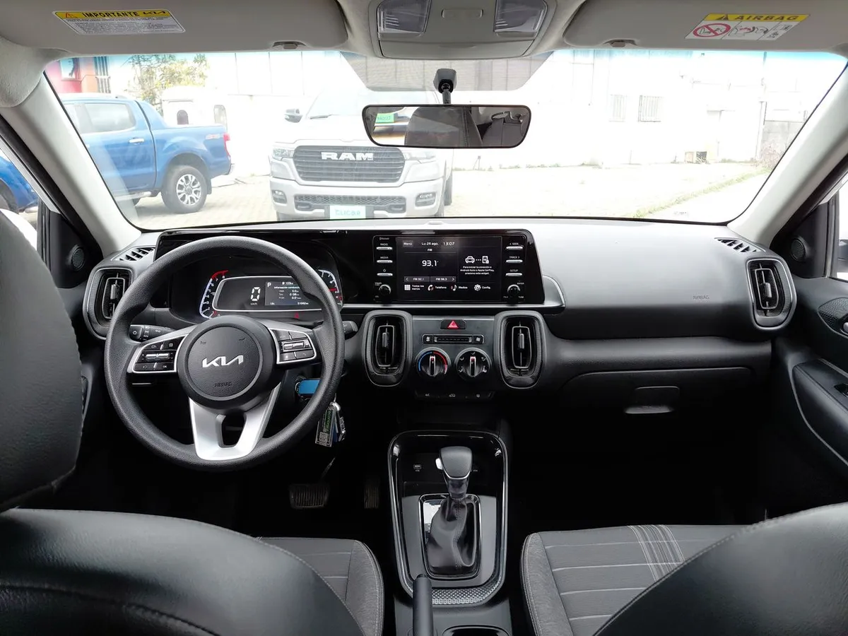 Kia Sonet 1.5 Ex 4x2 Ivt Ri At 5p año 2025
