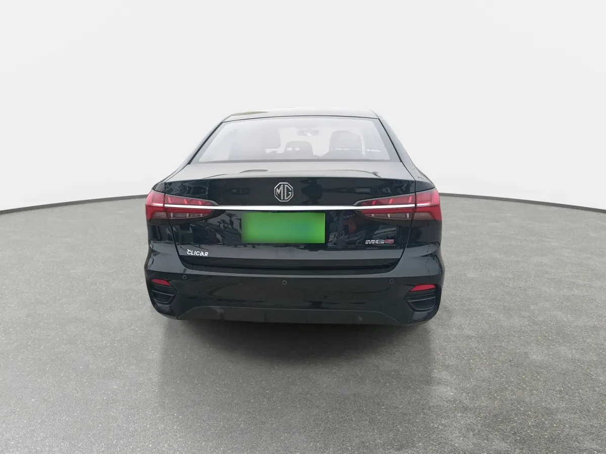 MG 5 1.5 Com 4x2 Mt 4p año 2026