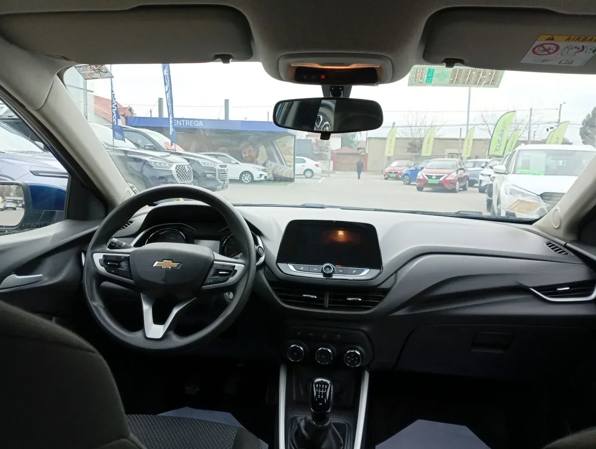 Chevrolet Onix 1.0t Lt 4x2 Sedan Mt 4p año 2021