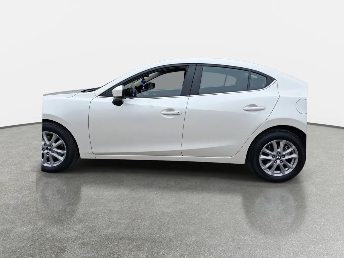 Mazda 3 2.0 V 4x2 Sedan 6mt 4p año 2019