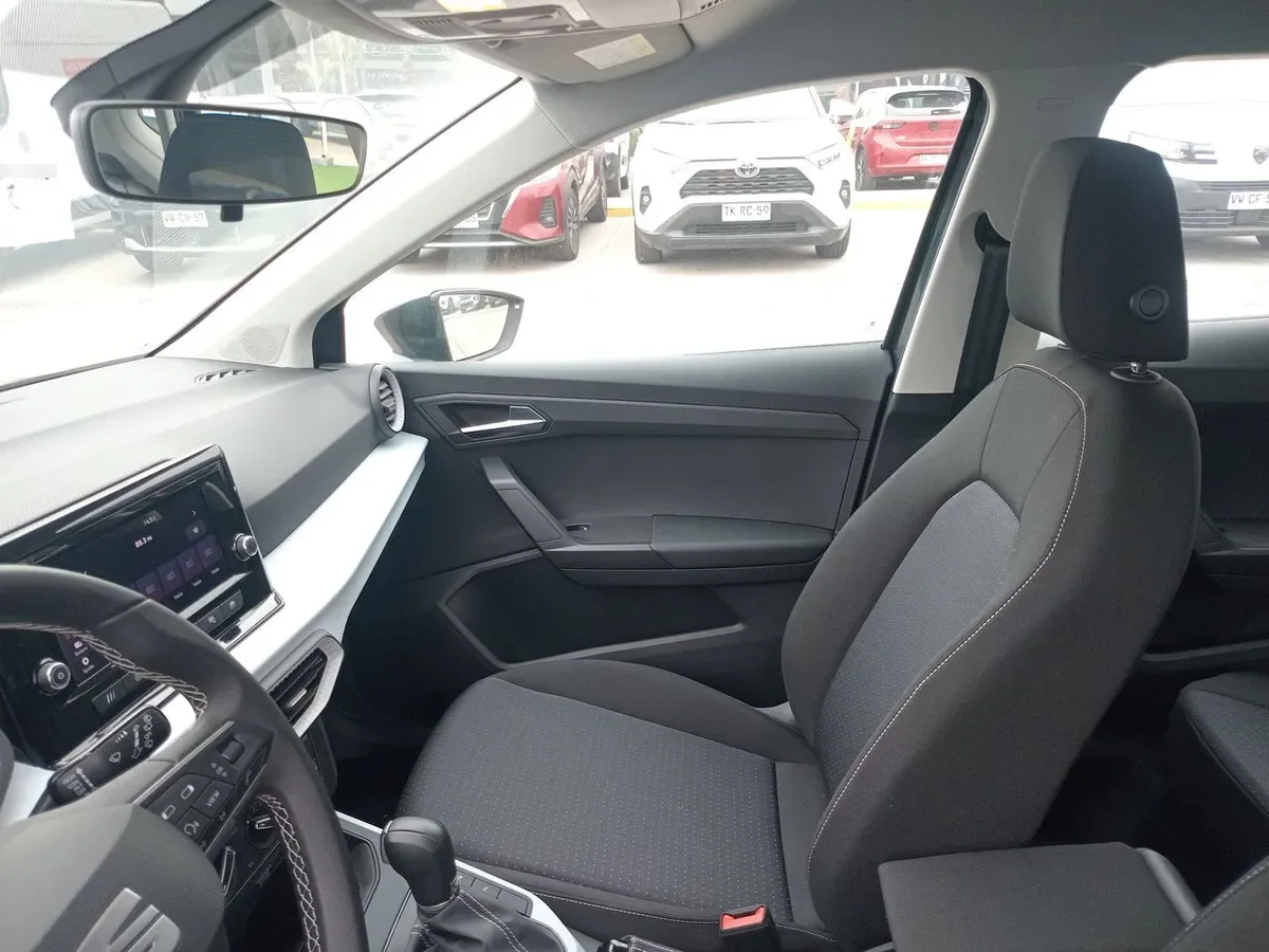 Seat Nuevo Arona 1.0 Tsi Style 4x2 At 5p año 2025