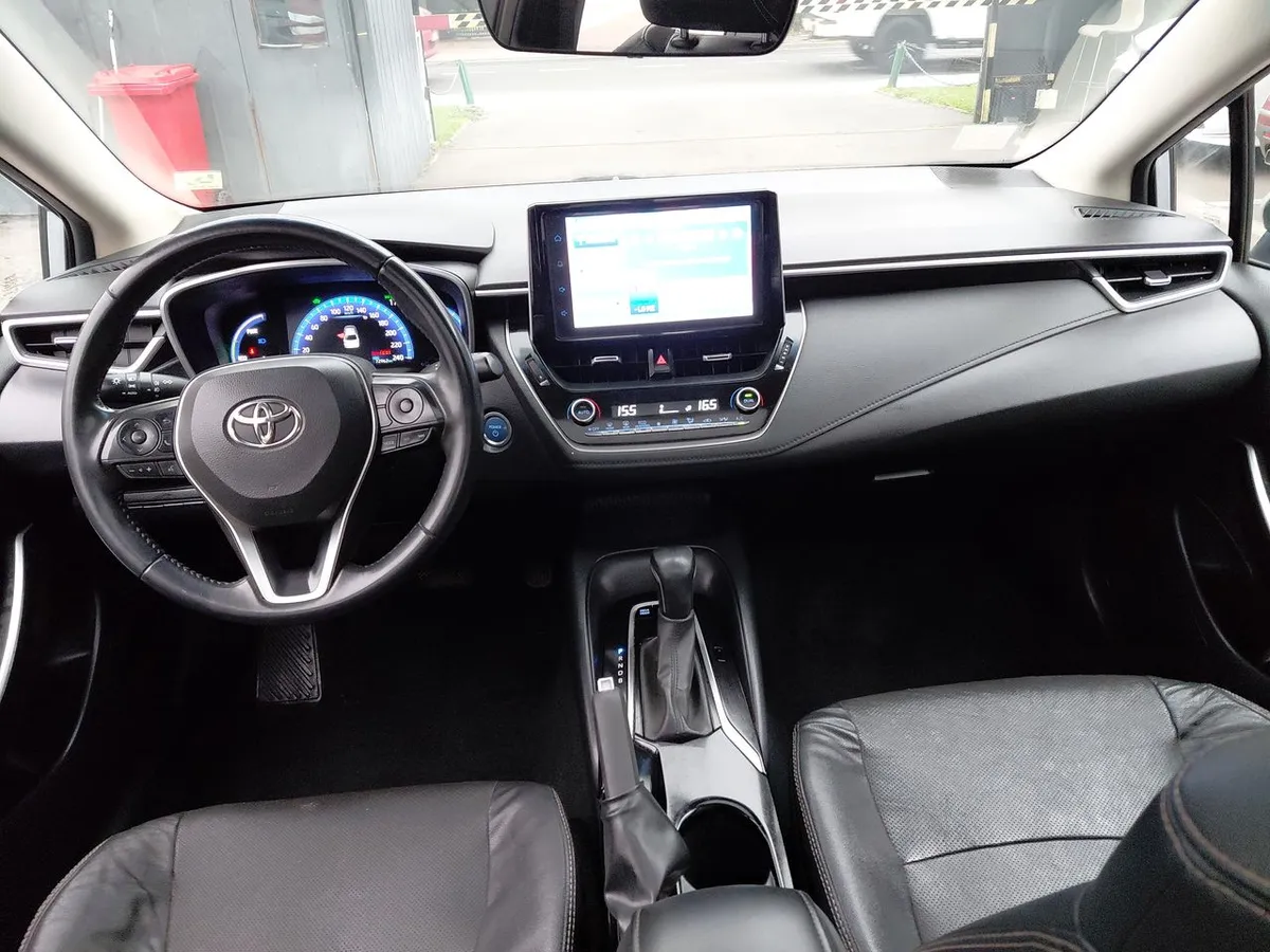 Toyota Corolla 1.8 Seg 4x2 Cvt At 4p año 2023