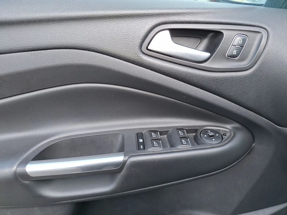 Ford Escape 2.0 Titanium Benc 4x4 At 5p año 2020