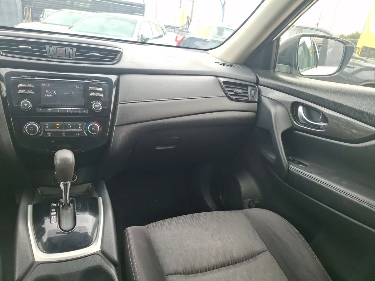Nissan X-Trail 2.5 Sense 4x2 3row Cvt At 5p año 2019
