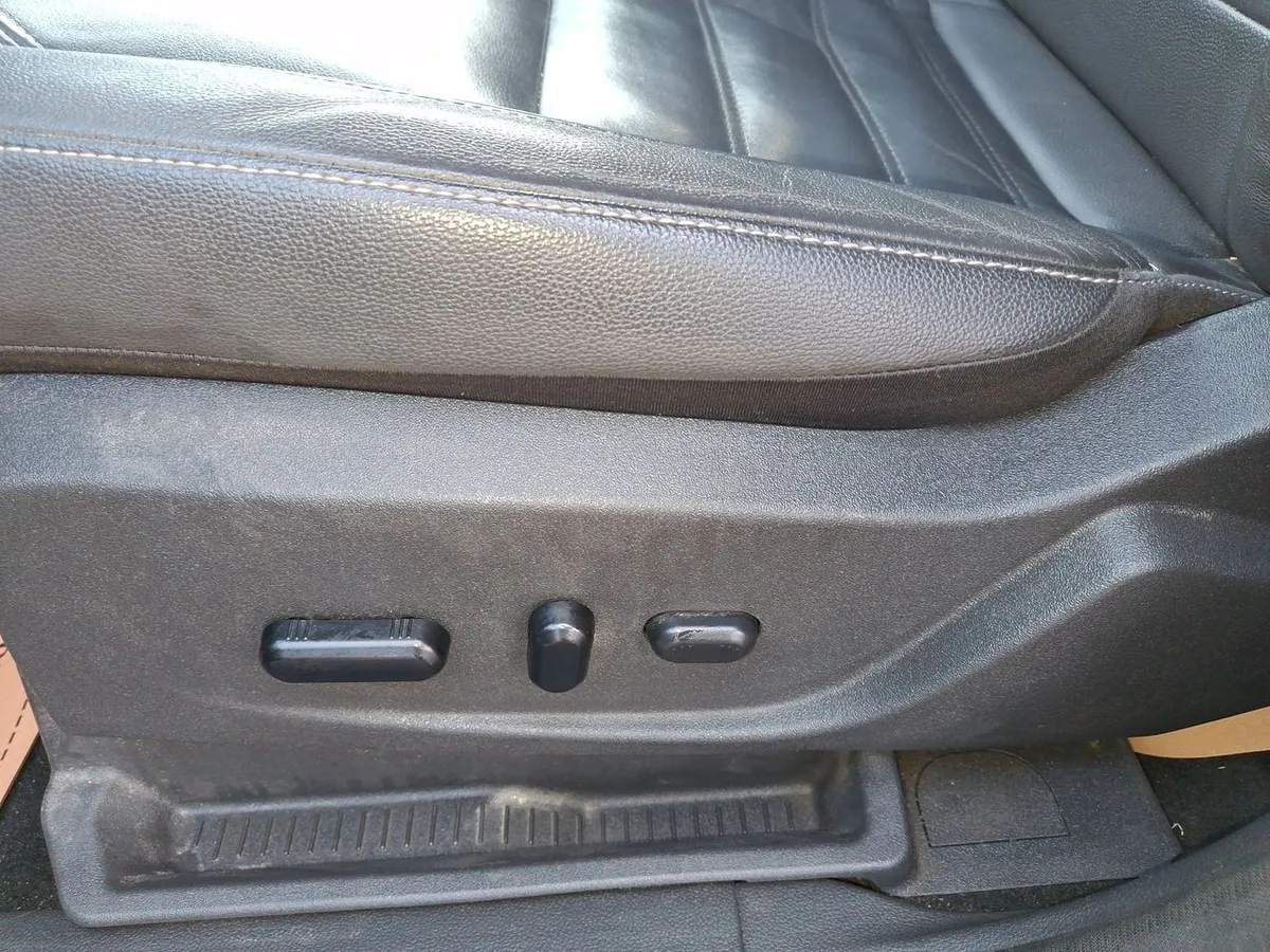 Ford Escape 2.0 Titanium Benc 4x4 At 5p año 2020