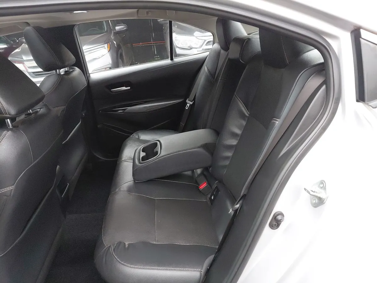 Toyota Corolla 1.8 Seg 4x2 Cvt At 4p año 2023