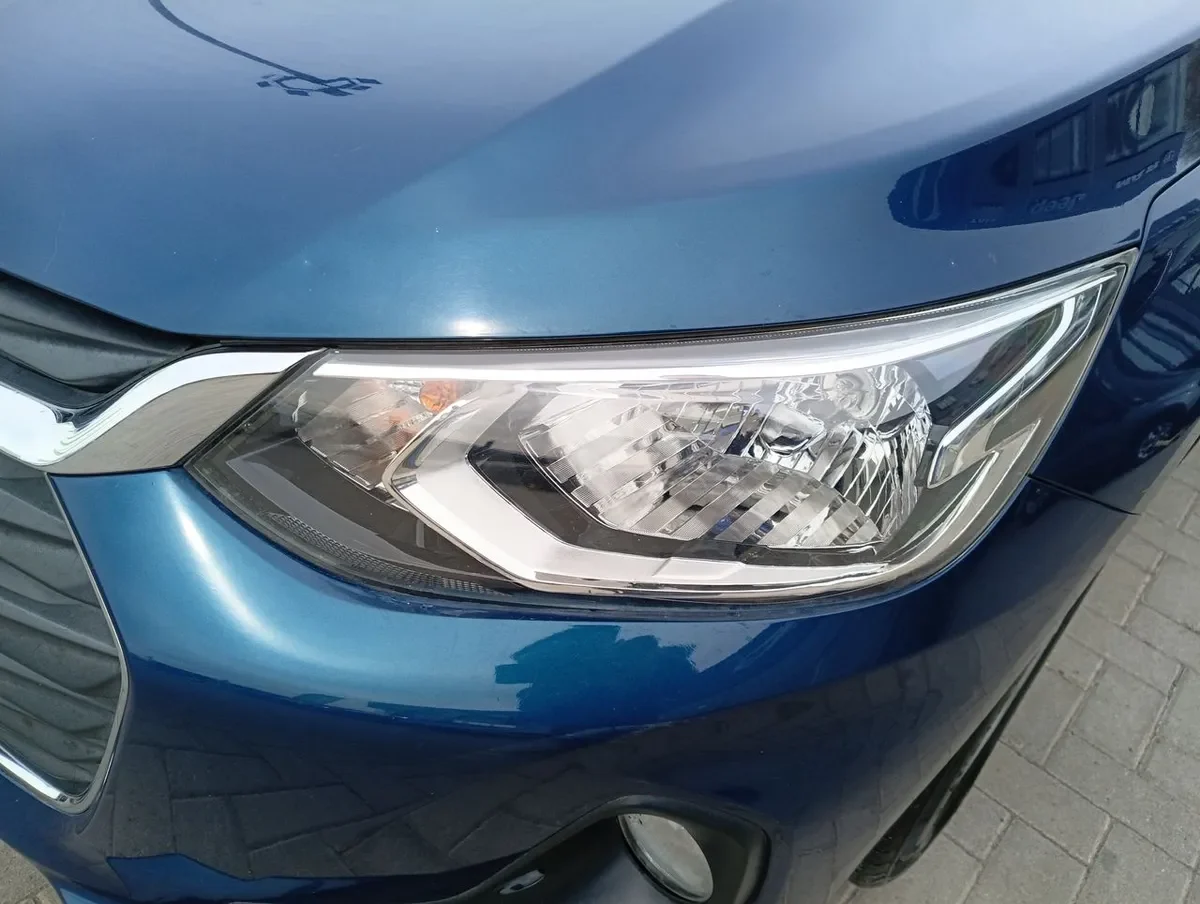 Chevrolet Onix 1.0t Lt 4x2 Sedan Mt 4p año 2021
