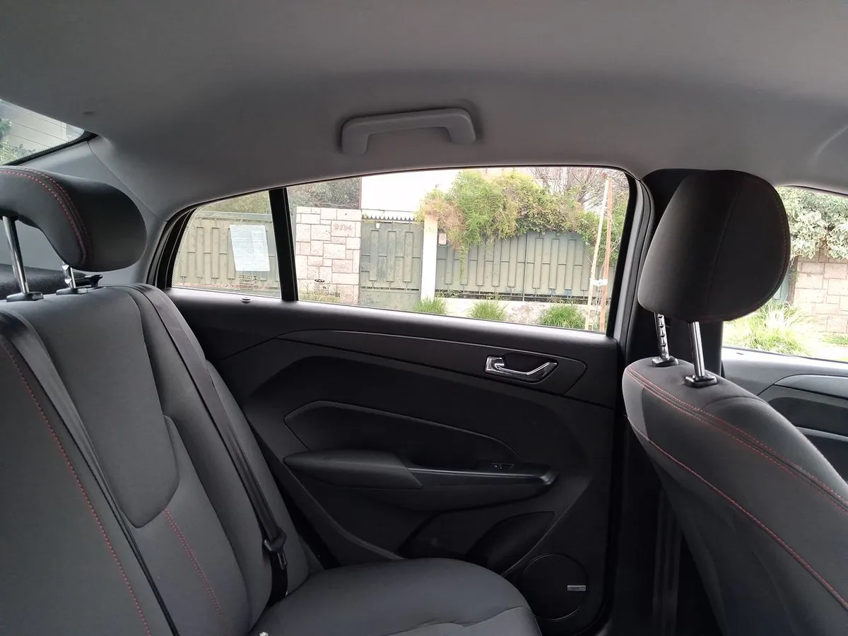 Chery Arrizo 5 1.5 Gls 4x2 Mt 4p año 2023