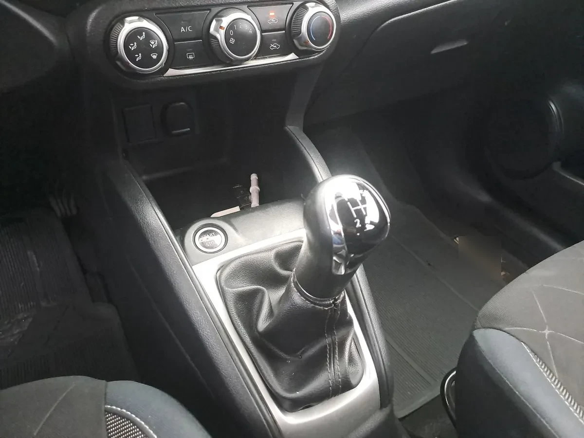 Nissan Kicks 1.6 Advance 4x2 Mt 5p año 2019